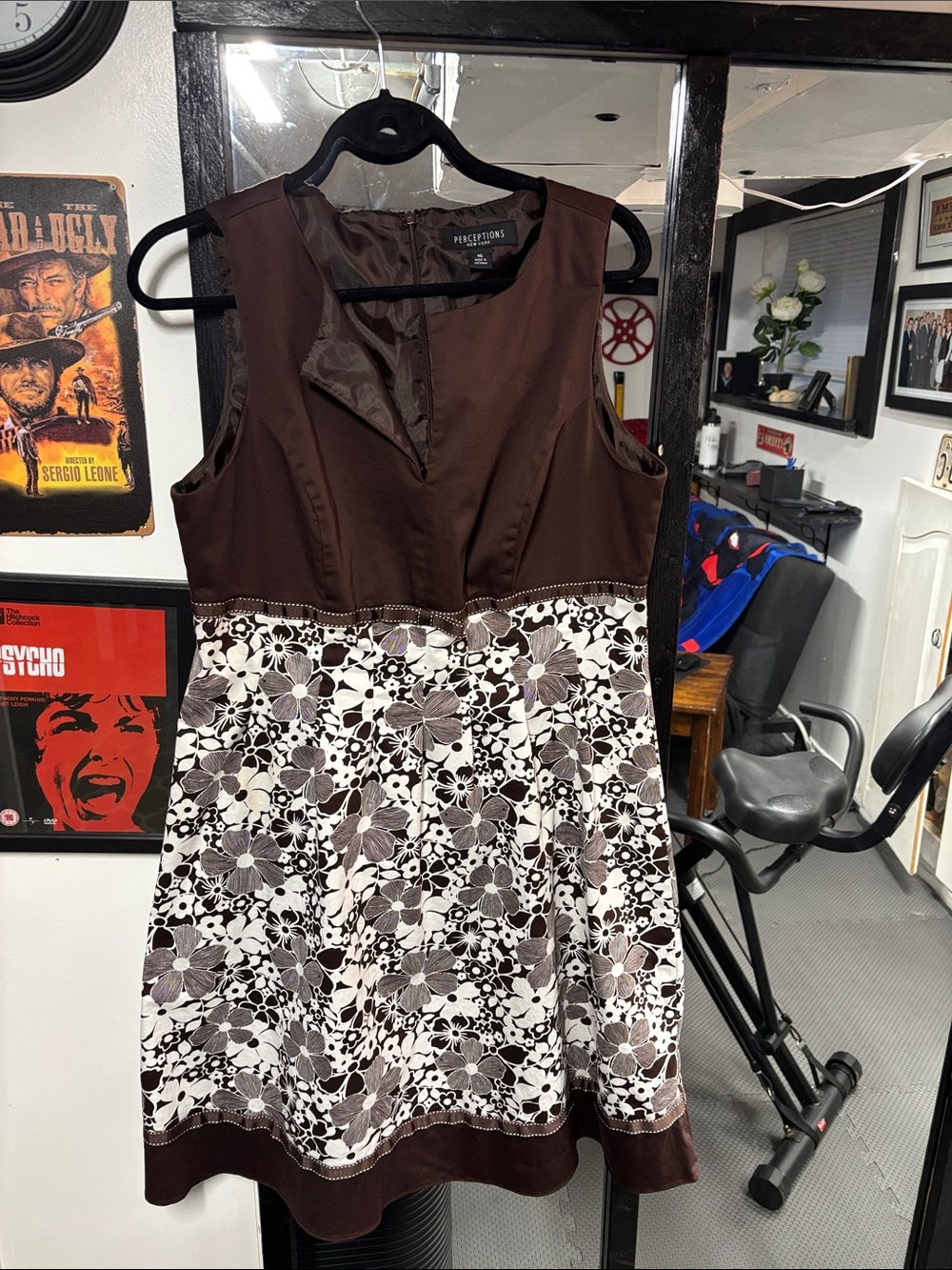 Perceptions Brown and White Sleeveless Floral Lace Midi Dress